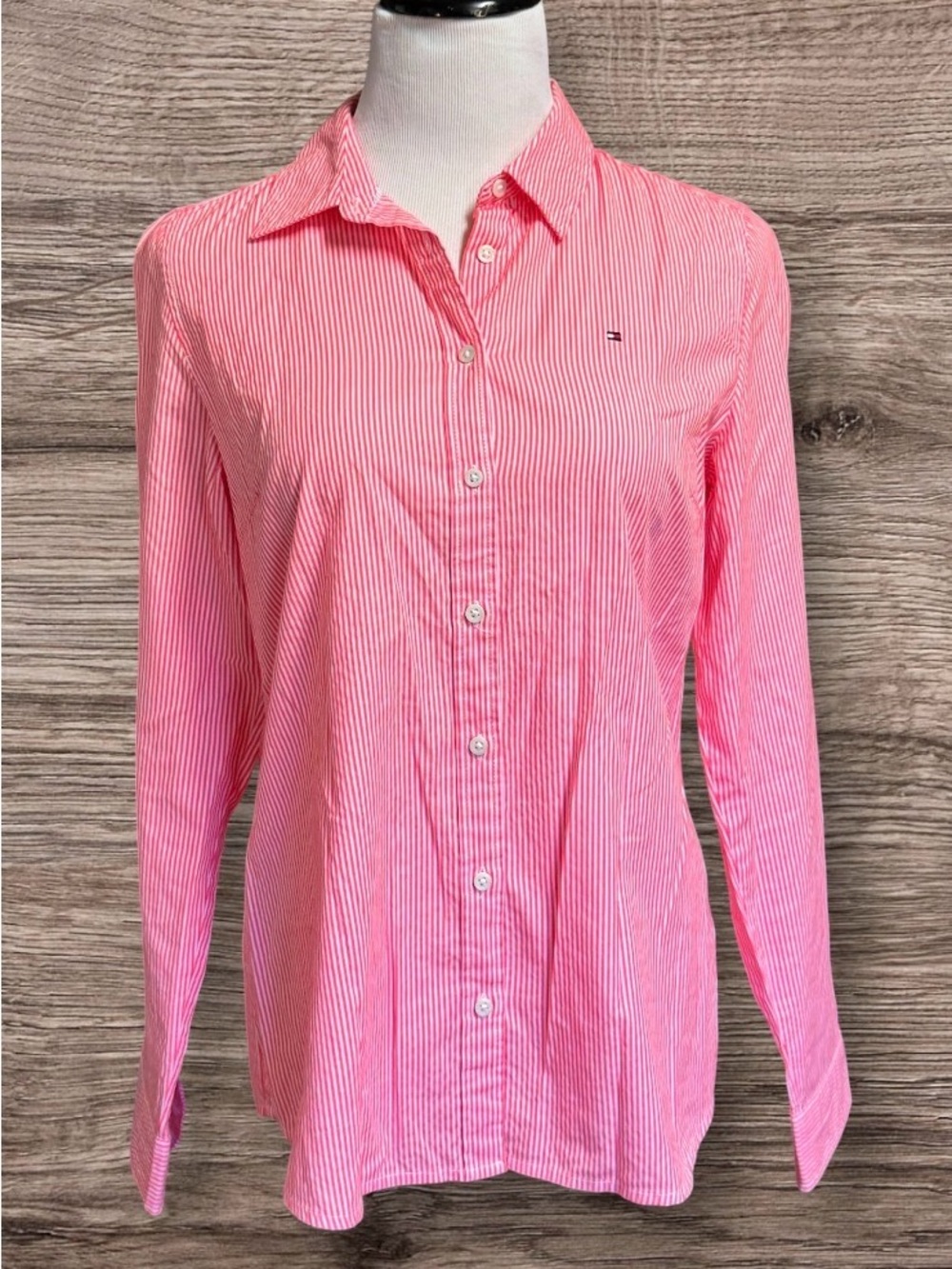 Tommy Hilfiger Women's Classic Poplin Roll-Tab Long-Sleeve Shirt SZ M
